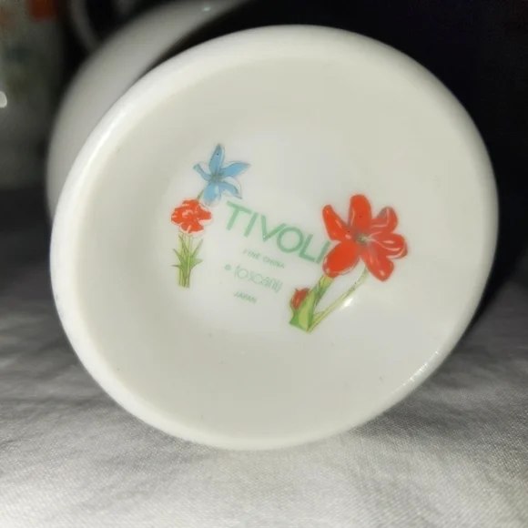Tivoli Tuscany Mugs Fine China Made in Japan Wildflowers Floral Coffee Tea or Me - Picture 6 of 17